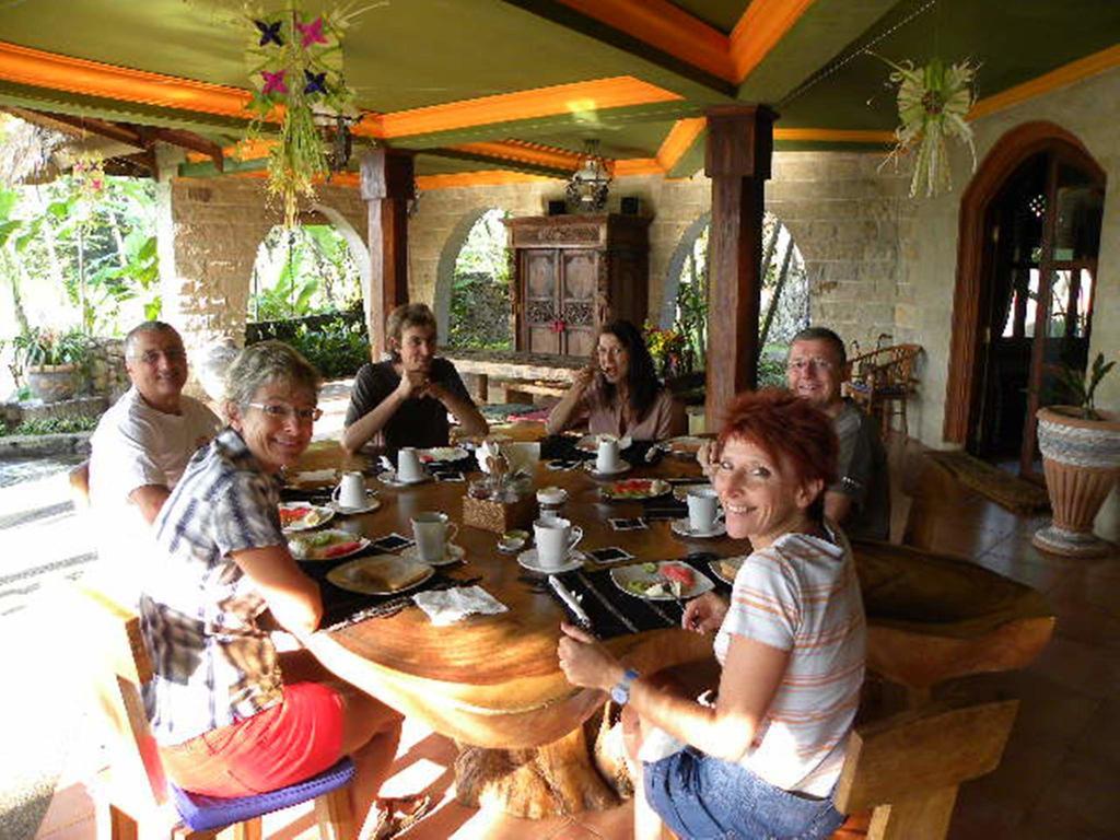 Saudara Home Ubud Exterior photo