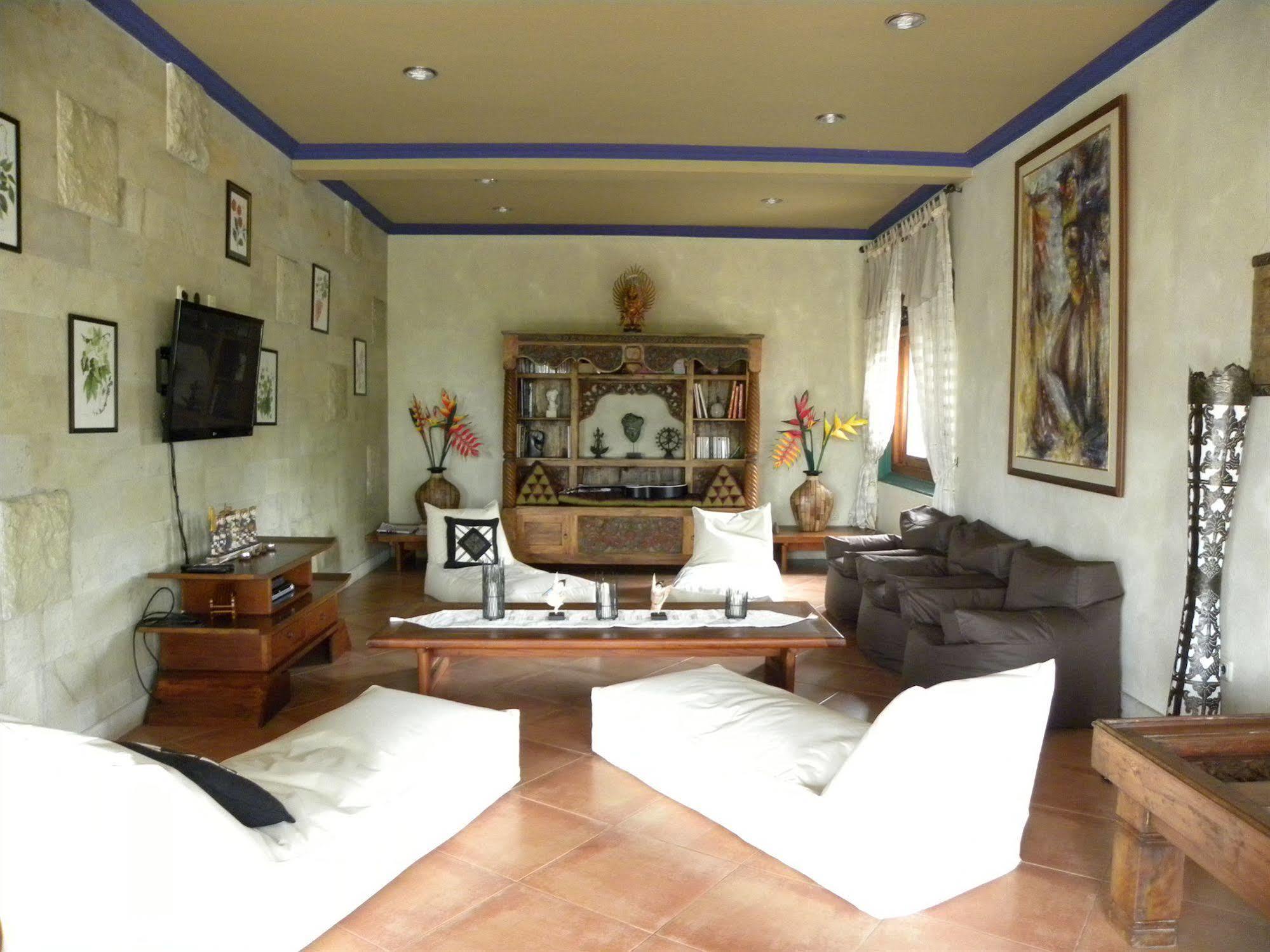 Saudara Home Ubud Exterior photo